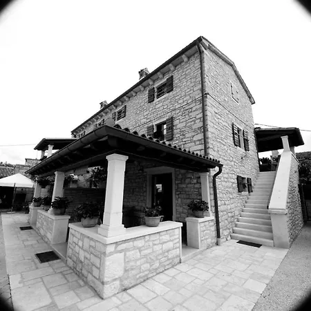 Bed & Breakfast Casa Rustica Dva Baladura 3*