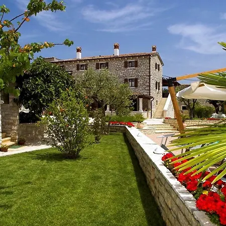 Panzió Casa Rustica Dva Baladura Kanfanar